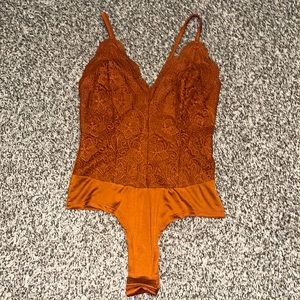 2 for $15 NWT Rue21 Floral Bodysuit